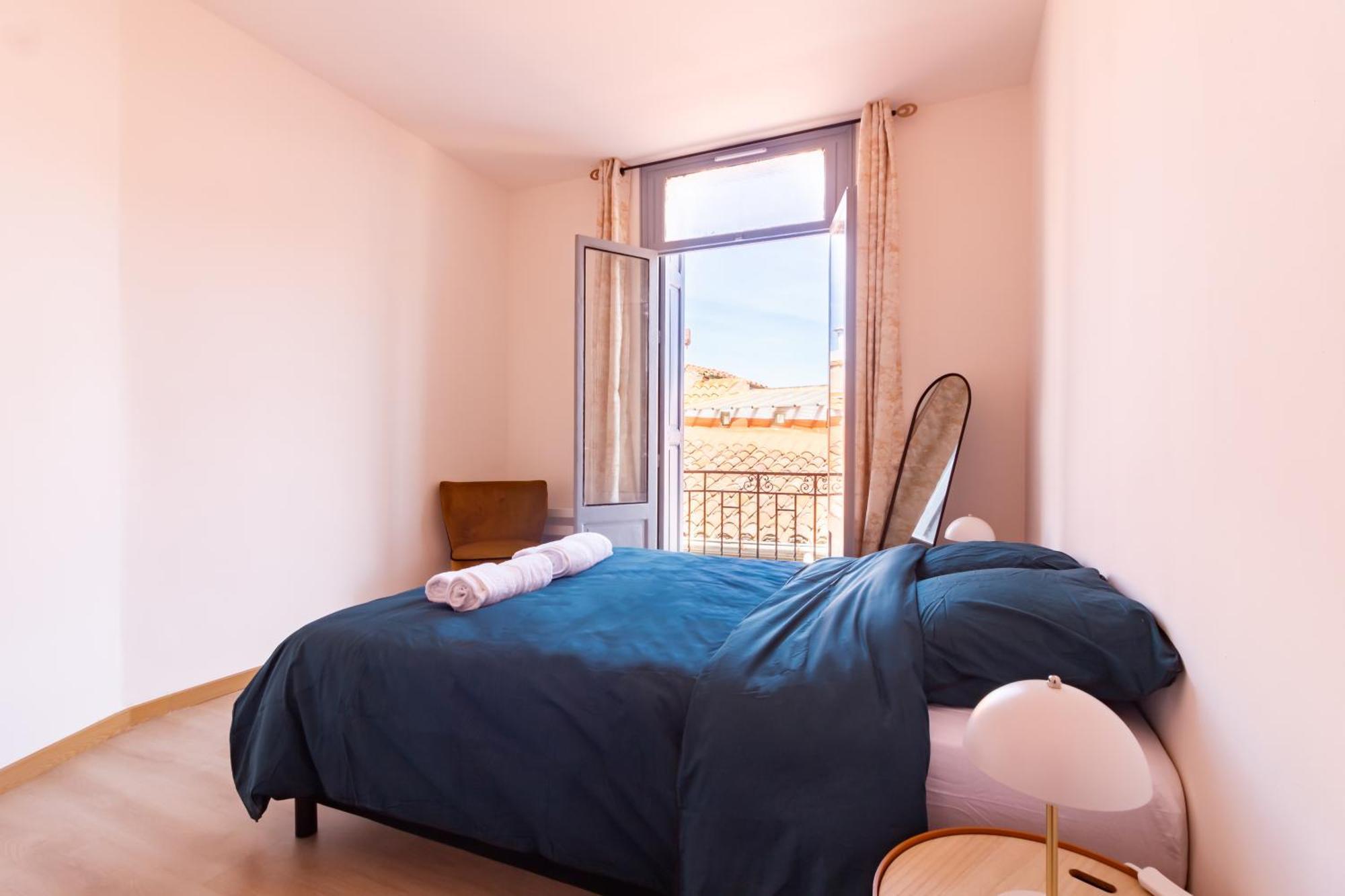 Appartement Moderne Et Elegant Michel Torrent แปร์ปินญอง ภายนอก รูปภาพ